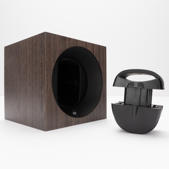 Linley Henley Watch Winder Walnut - Picture 4 of 7